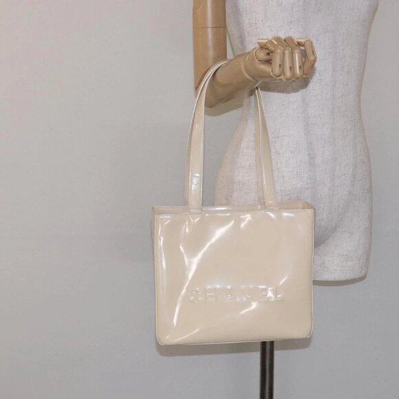 CHANEL Tote Bag Enamel Beige Gold CC Auth bs27673 - Picture 1 of 15